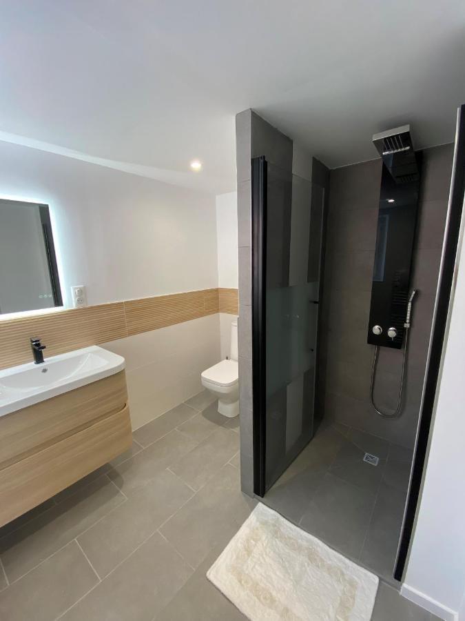 Appartement Rez De Villa Proche Port Et Plages De Sanary المظهر الخارجي الصورة
