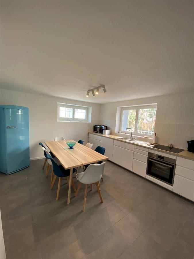 Appartement Rez De Villa Proche Port Et Plages De Sanary المظهر الخارجي الصورة