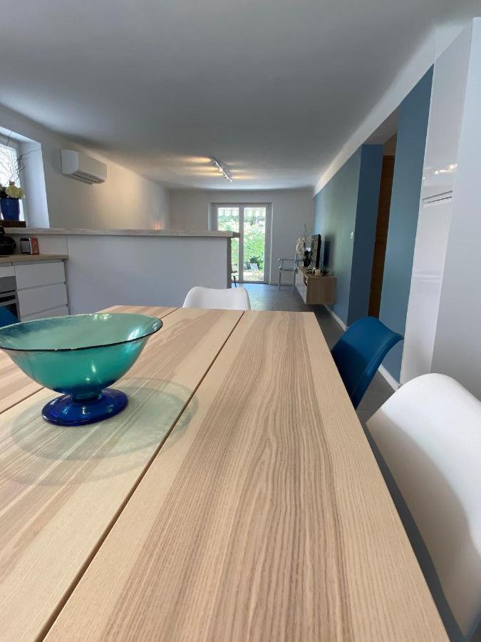 Appartement Rez De Villa Proche Port Et Plages De Sanary المظهر الخارجي الصورة