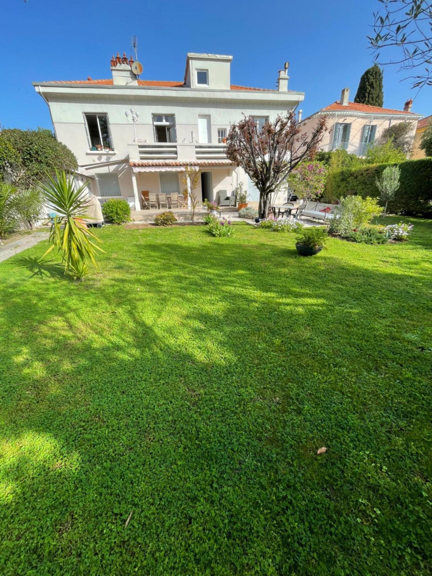 Appartement Rez De Villa Proche Port Et Plages De Sanary المظهر الخارجي الصورة